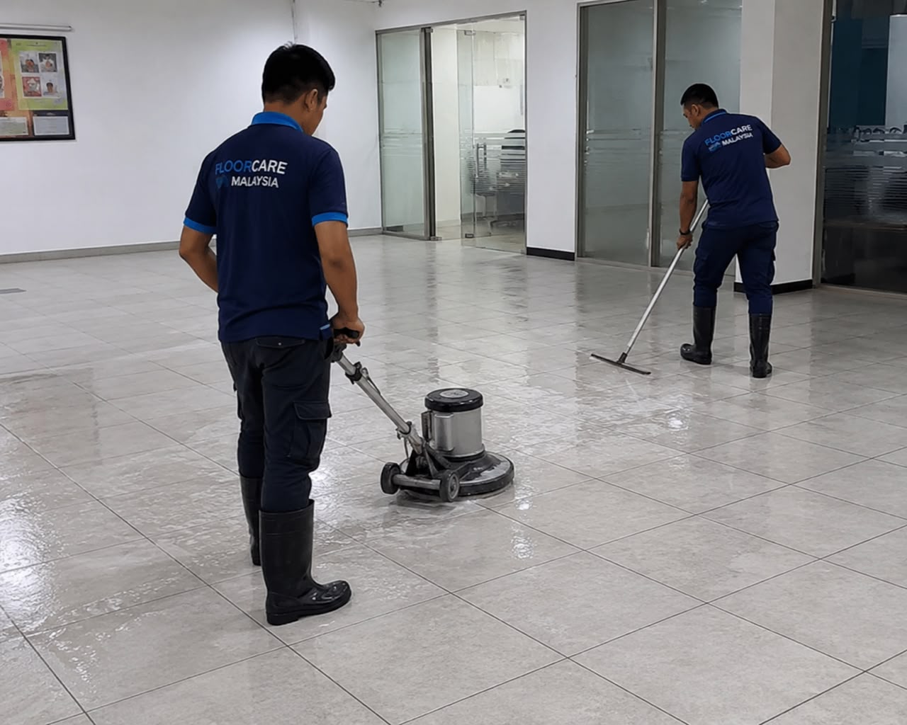 Scrubbing and poliashing on kl